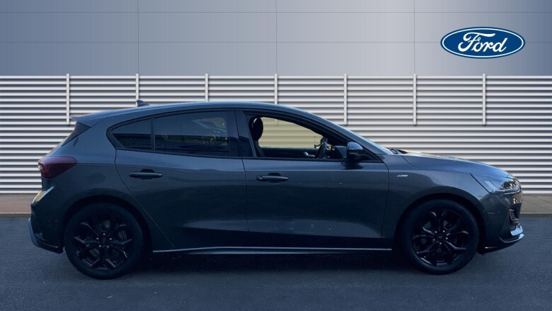 Ford Focus 1.0 EcoBoost ST-Line 5dr Petrol Hatchback